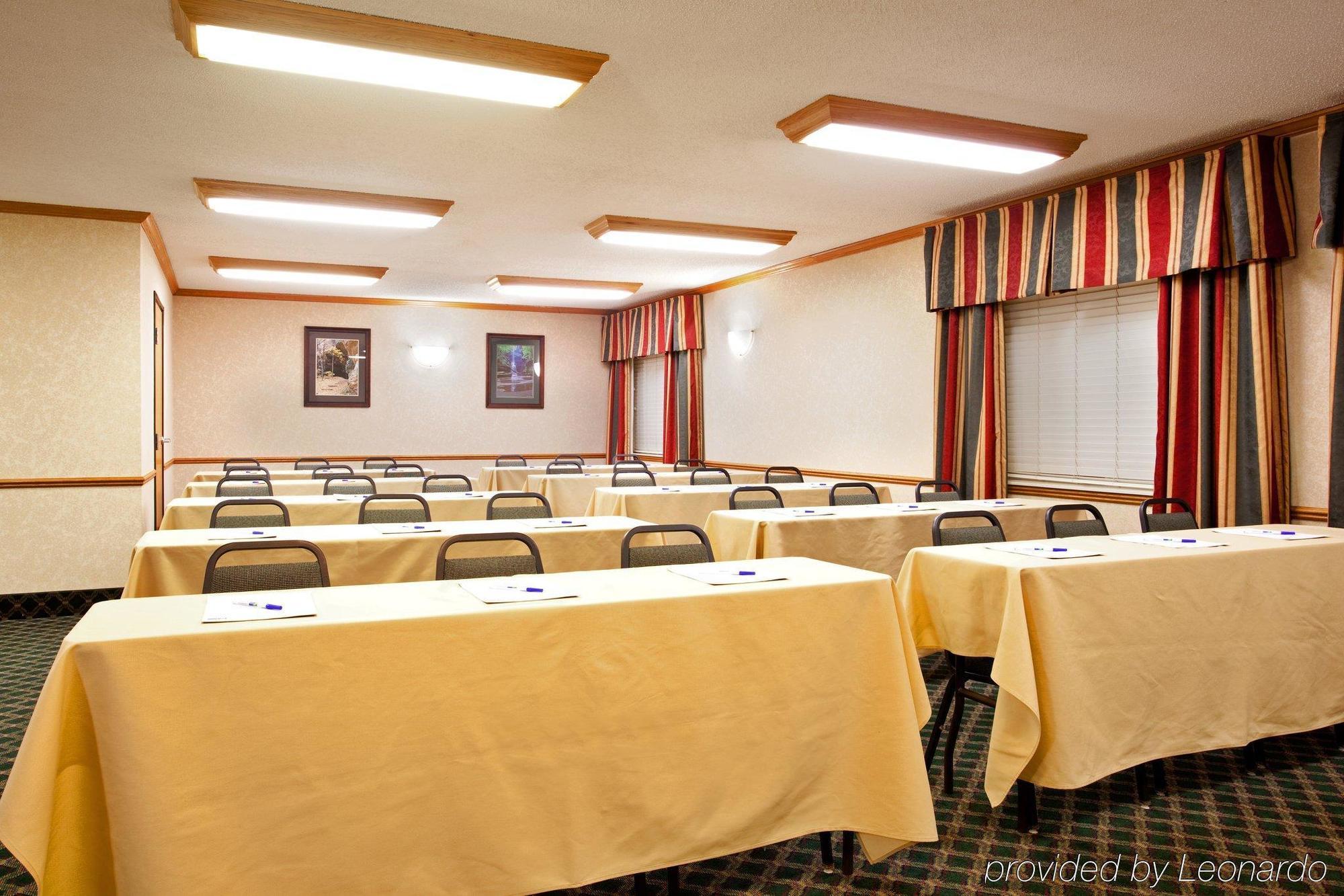 Comfort Inn Ottawa Starved Rock Area Konforlar fotoğraf